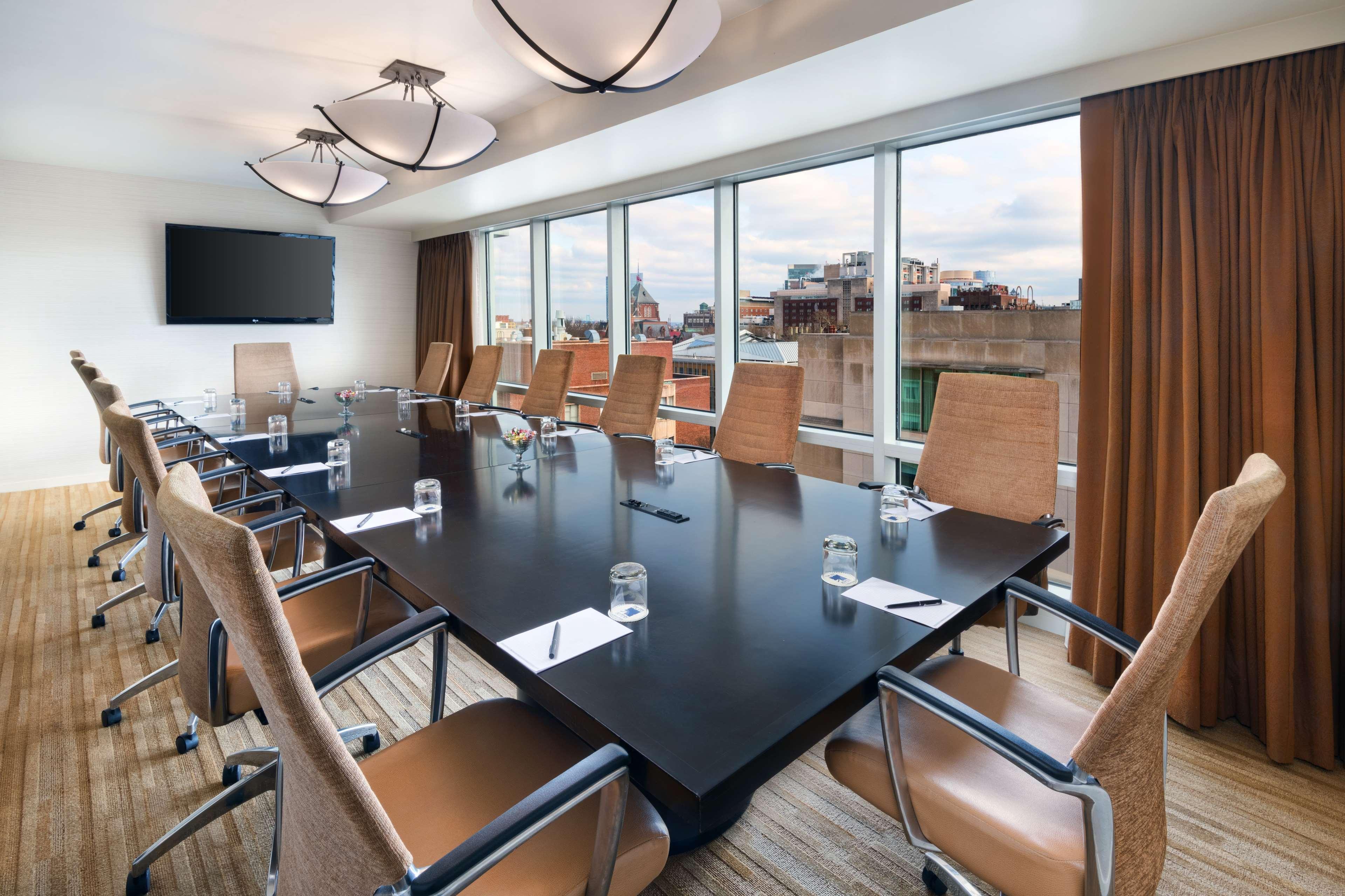 פילדלפיה The Inn At Penn, A Hilton Hotel מראה חיצוני תמונה