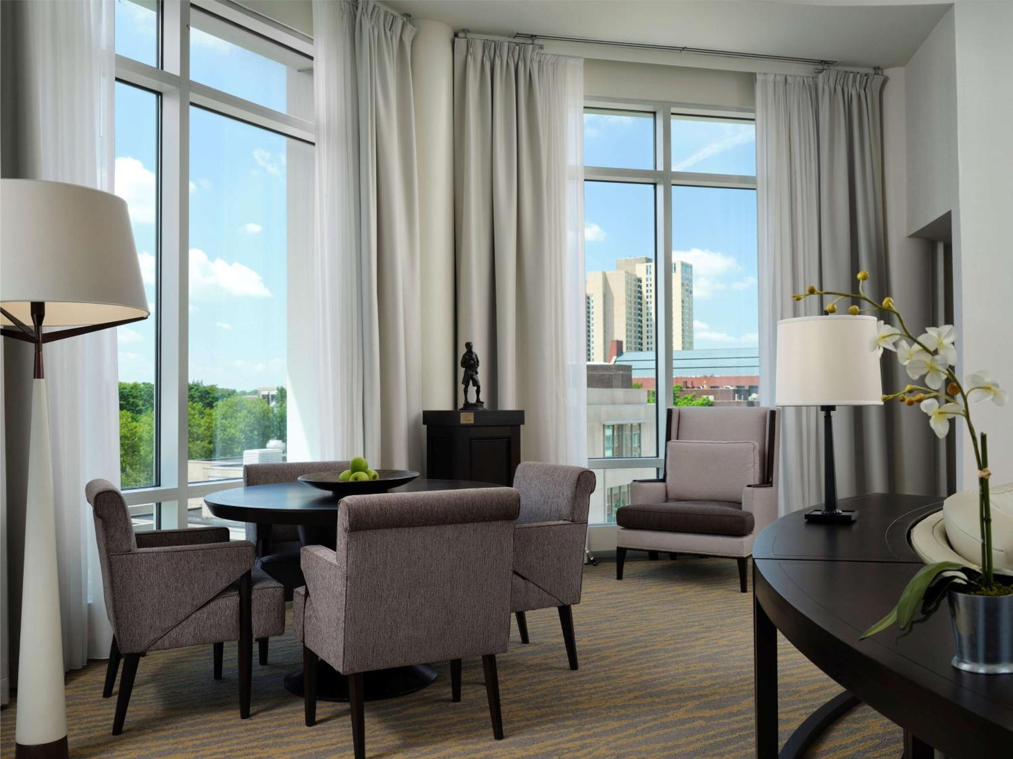 פילדלפיה The Inn At Penn, A Hilton Hotel מראה חיצוני תמונה